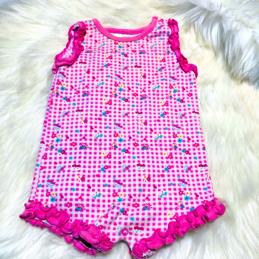 3/6 months pink romper (10x$15)